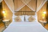 Intimate Camp Seronera