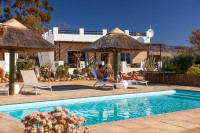 Inverdoorn Game Reserve Lodge
