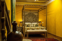 Kholle House