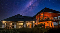 Guereza Canopy Lodge
