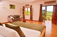 Guereza Canopy Lodge