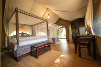 Lorian Safari Camp