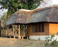 Mopani Safari Lodge Mid-range lodge bordering South Luangwa NP without fences – Day 1: Lunch & Dinner Included – Day 2-3: All Meals Included +4 Photos +3 Photos