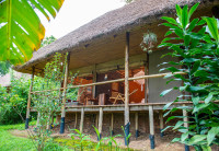 Sharp Island Lodge