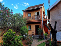 Soa Guest House Budget guest house in Antsirabe (City) – Breakfast Included +4 Photos +3 Photos