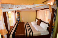 Tausa Tsavo Eco Lodge