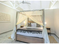 Little Kubu Lodge