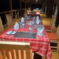Zebra Safari Lodge