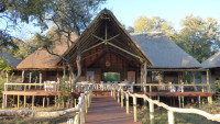 Gomoti River Lodge