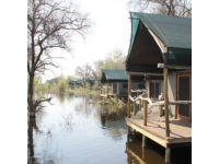 Gomoti River Lodge