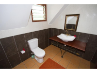 Lion Hill Lodge