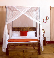 Mamadunia Safari Lodge