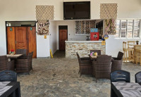 Ecorete Place Hotel
