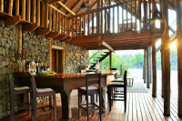Rhino Post Safari Lodge