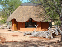 Hobatere Lodge