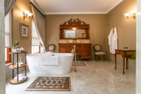 La Plume Guest House