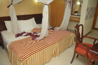 Holiday Express Hotel