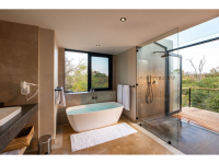 Idube Lodge
