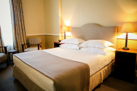 Queens Hotel