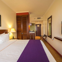 Ole-Sereni Hotel