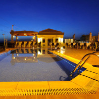 Ole-Sereni Hotel