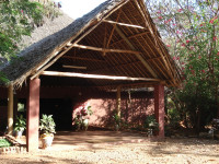 Red Elephant Safari Lodge