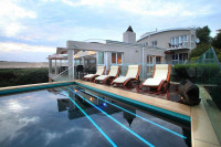 Periwinkle Guest Lodge