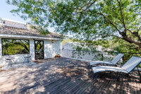 Nkosi Guest Lodge