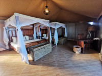 Serengeti Safari Lodge
