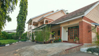 Cycad Guest House