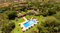 Acacia Farm Lodge