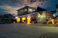 Aberdare Prestige Royal Cottages