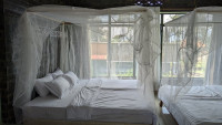 Karisimbi Cave Resort
