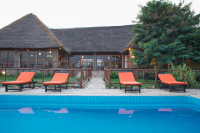 Ihamba Lakeside Safari Lodge
