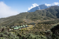 Saddle Hut Budget mountain hut on Mt Meru – All Meals Included +2 Photos