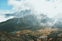 Saddle Hut Budget mountain hut on Mt Meru – All Meals Included +2 Photos