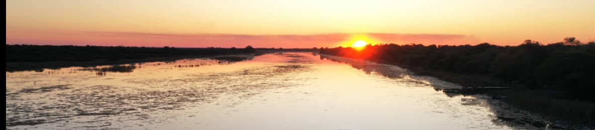 4-Day Motorized Boat Safari - Flowing with the Delta