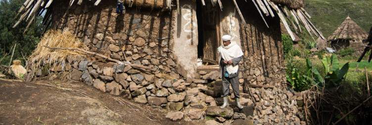 Trek to Cheguarit Meda