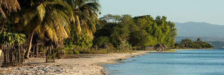 Expedition at Suarez Island