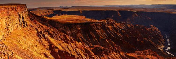 Fish River Canyon Sunrise & Gondwana Canyon Sundowner Drive