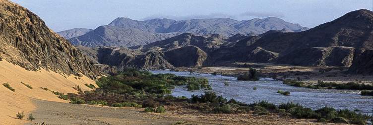 Kaokoland (Kunene River)