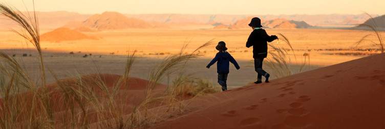 Dune Wonder – Exploring Sossusvlei and Deadvlei