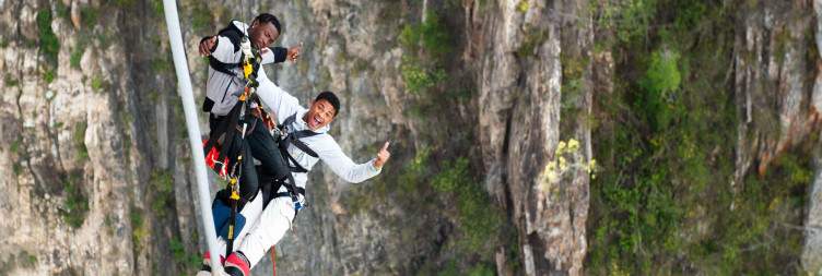 Nature Encounters & Heart-Pounding Heights