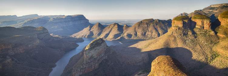 Spectacular Panorama Route along the Northern Drakensberg Escarpment