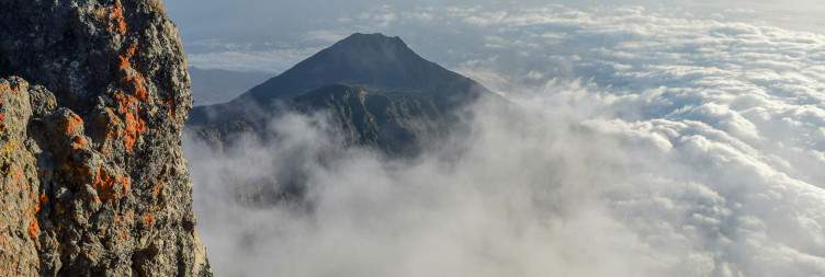 Miriakamba Hut to Saddle Hut (plus Little Meru)