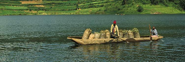Drive to Lake Bunyonyi