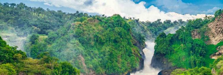 Game drive in Murchison falls national park