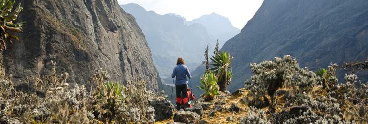 Descend from Guy Yeoman to Nyabitaba to Nyakalengija at 1615m asl